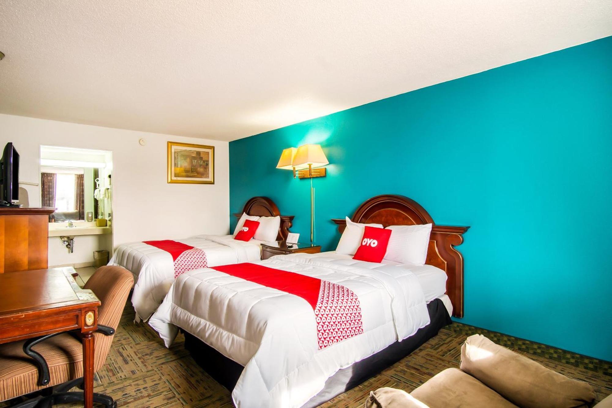 Oyo Hotel Hutchinson West 4Th Ave Ngoại thất bức ảnh